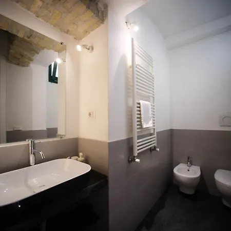 Il Giardino Dell'argano Rosso * Rome