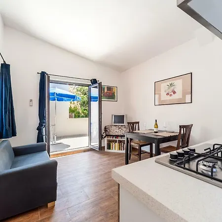 Appartement Il Giardino Dell'argano Rosso *